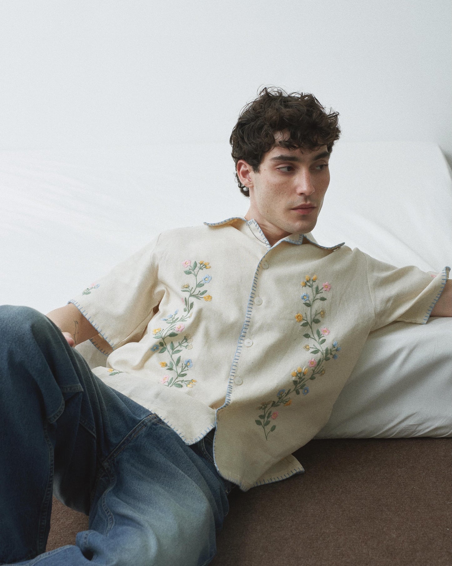 Bloom-line vintage hand-embroidered S/S SHIRT