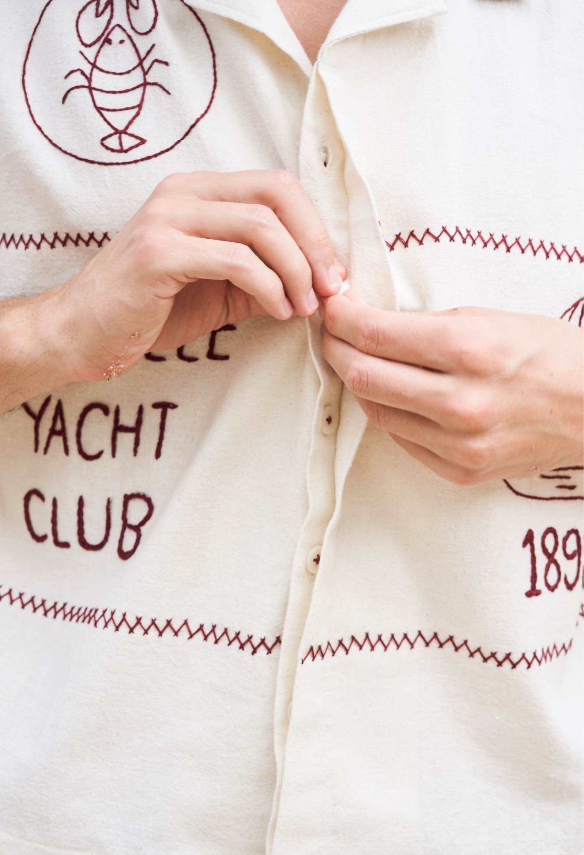 MARSEILLE YACHT CLUB S/S Concealed button closure