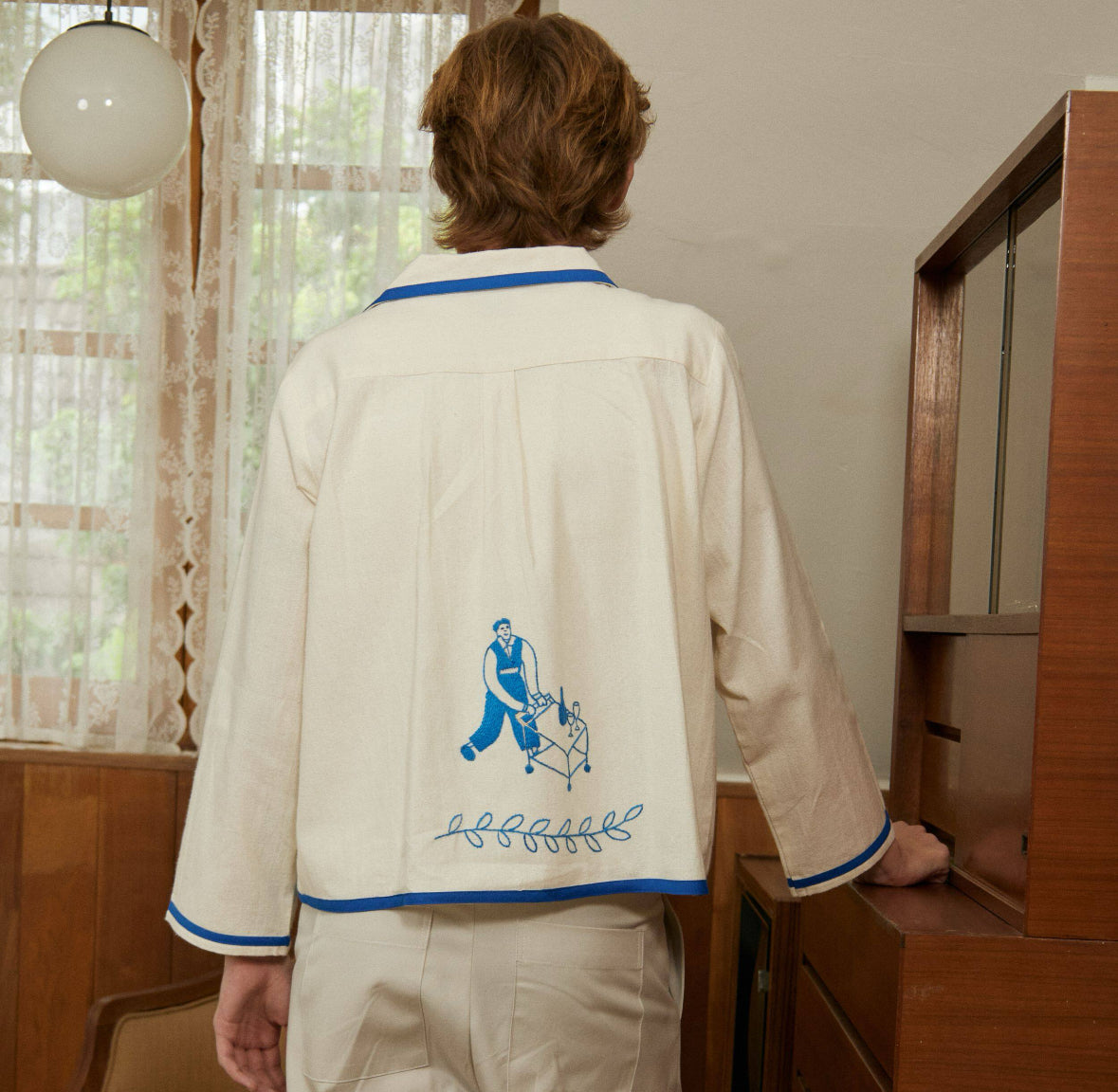 In Vacanza Concealed Button Closure HAND EMBROIDERED L/S SHIRT